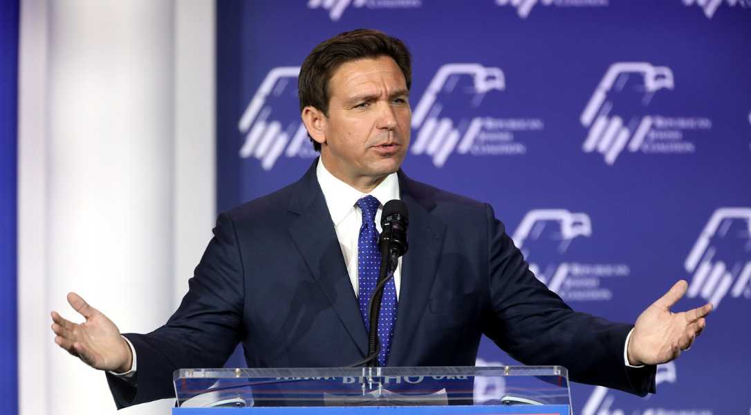 Ron DeSantis made one move that had NFL legend Emmitt Smith beside ...