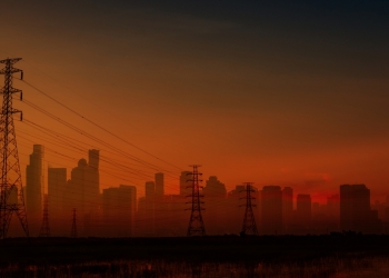 Image by Fahroni via Shutterstock