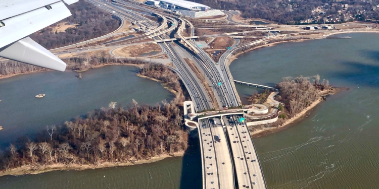 Image by jaimie tuchman via Shutterstock