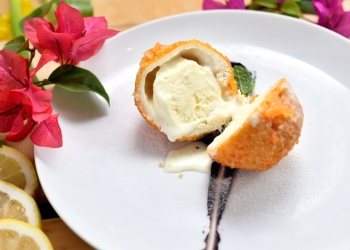 Image by Iwan Mawanto via Shutterstock