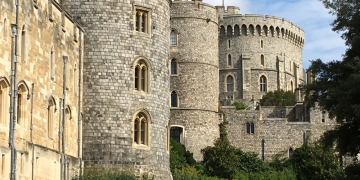 Bell Photography 423 image via Shutterstock