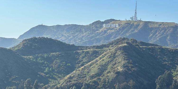 Jn330 image via Shutterstock