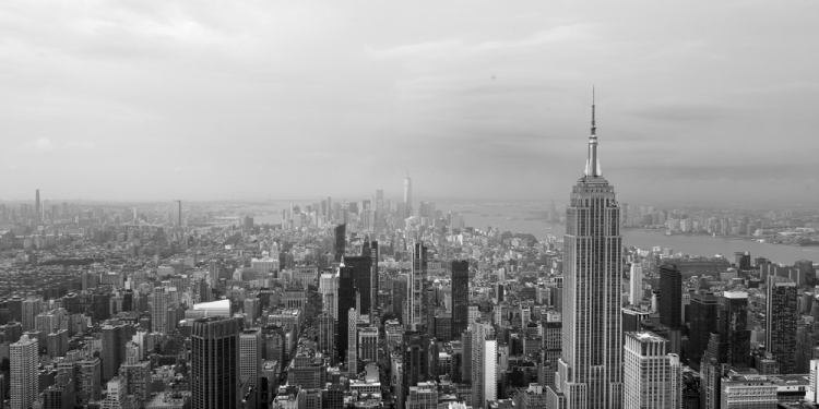 nelo2309 image via Shutterstock