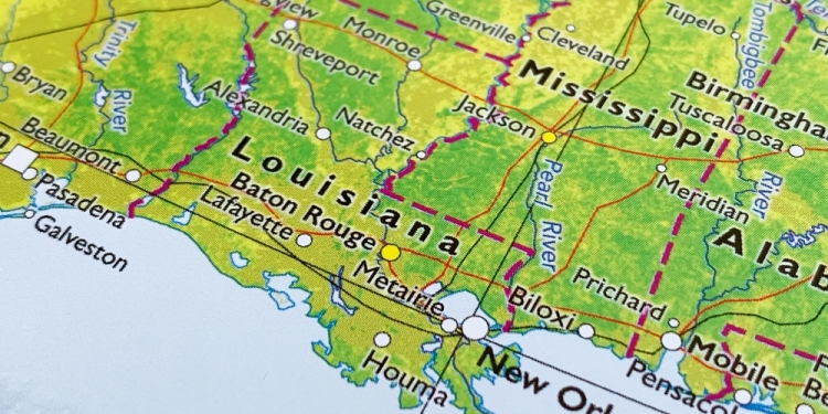 AustralianCamera image via Shutterstock