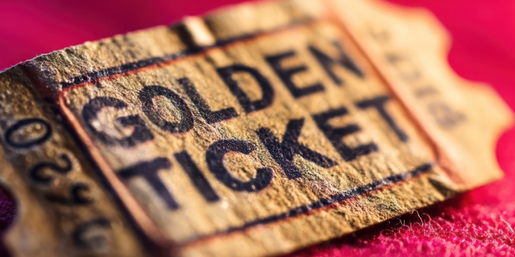 Rini. com image via Shutterstock