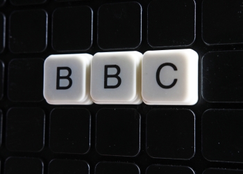 Nalaphotos image via Shutterstock