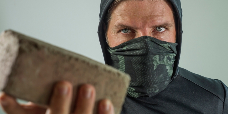 TheVisualsYouNeed image via Shutterstock