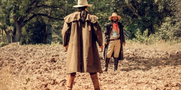 ISSARET YATSOMBOON image via Shutterstock