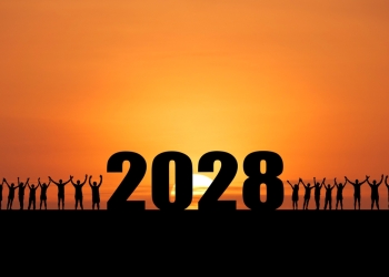 2000studio image via Shutterstock