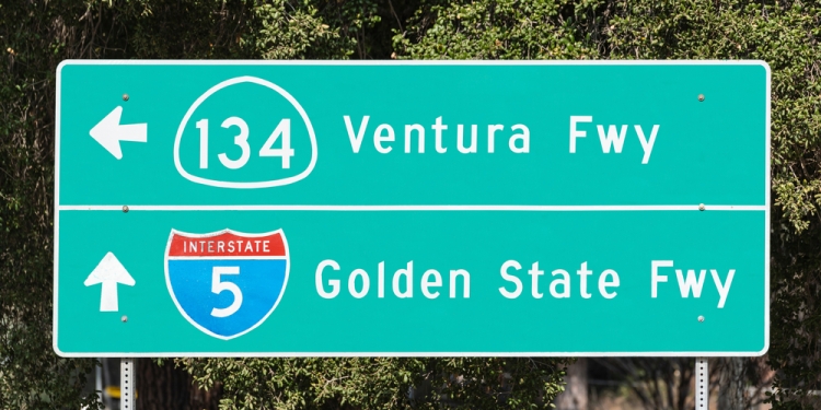 trekandshoot image via Shutterstock