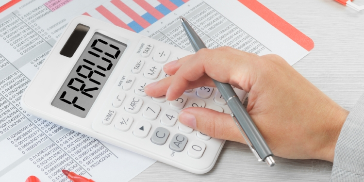 taniascamera image via Shutterstock