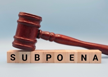 Efkaysim image via Shutterstock