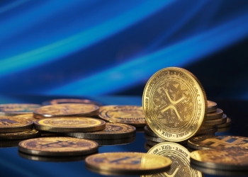alfernec image via Shutterstock
