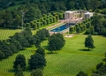 Mike Workman image via Shutterstock