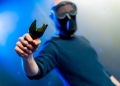 guys_who_shoot image via Shutterstock